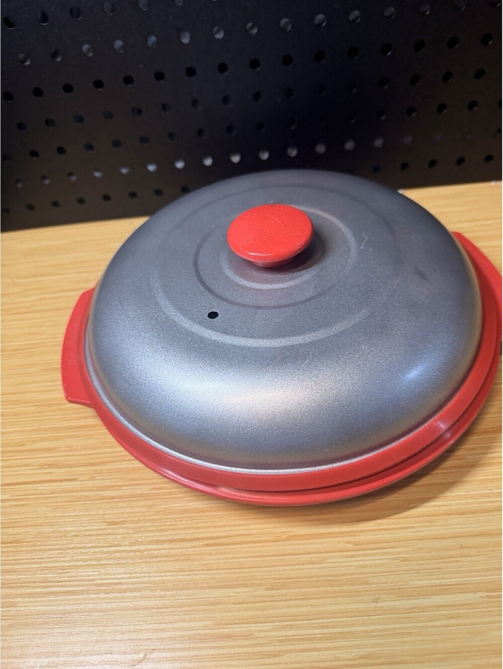 Reheatza Microwave Crisper As Seen on TV Ceramic Non-Stick Coating Allstar Prod